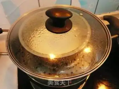 Make Three-coloured mooncakes step 2