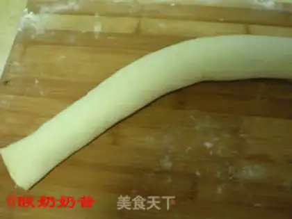 Make Black sesame smelt rolls step 6