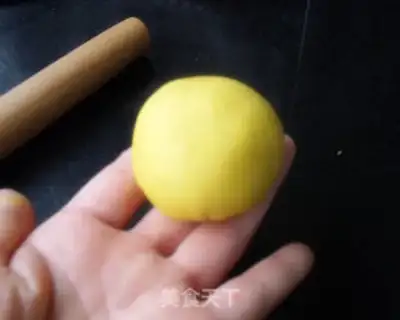 Make Pumpkin step 6