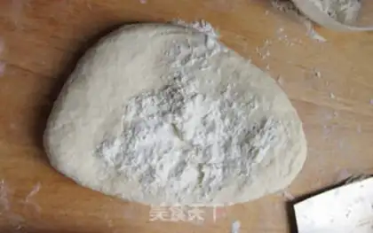 Make Shandong hand-made buns step 4