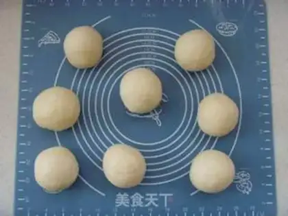 Make Pineapple bun step 5