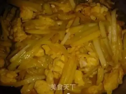 Make Garlic eggs step 4