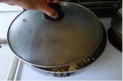 Make Curry potato chicken step 9