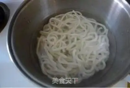 Make Sodium noodles step 0