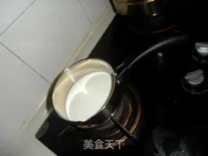 Make Milk mango pudding step 1
