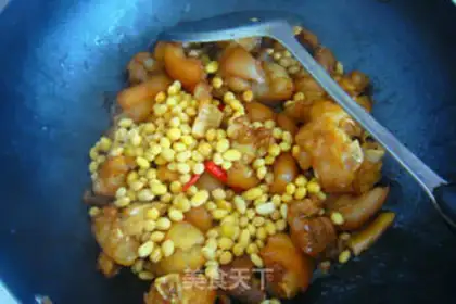 Make Soybean pig hoof step 6