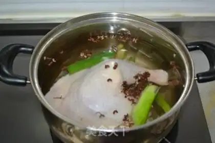 Make Quake white chicken step 2