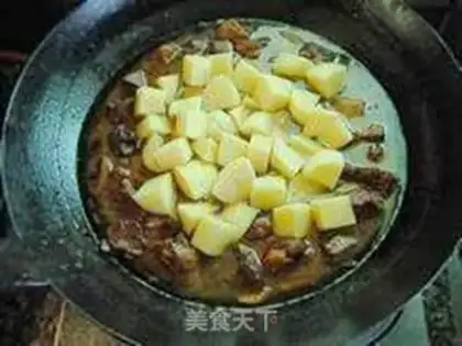 Make Potato red meat step 7