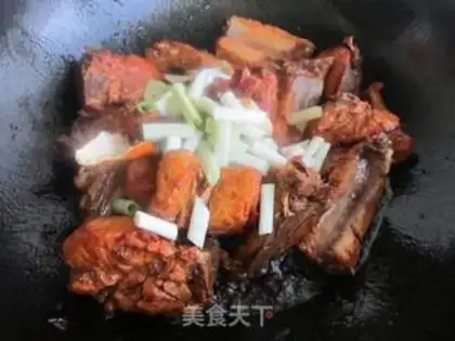 Make Four seasons of bean roasted ribs step 6