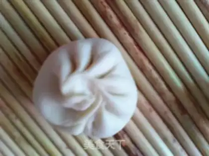 Make A twilight bun step 5