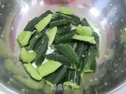 Make Hong Kong cucumber step 4