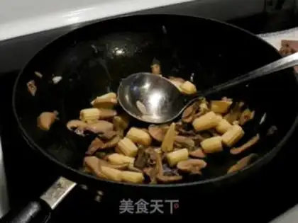 Make Beef fried corn core step 2