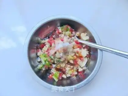 Make Shrimp with pepper and garlic step 4