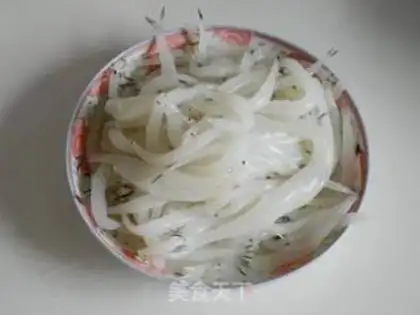 Make Soft silverfish step 0