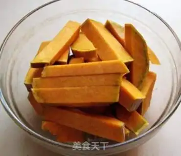 Make Pumpkin rice for porridge step 1