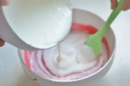 Make Chocolateberry mousse step 12