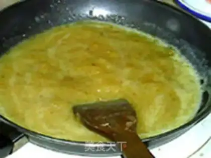 Make Milky pineapple pie step 3