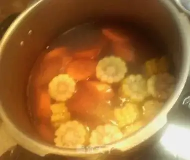 Make Carrot cornbone soup step 5