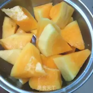 Make Cucumber milk step 1