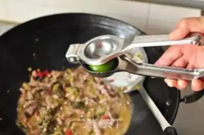 Make Pickles and fried meat step 4