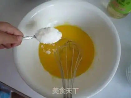 Make Pumpkin roll step 3