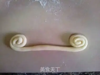 Make Butterfly roll step 4