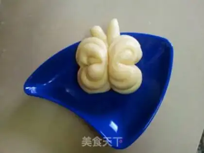 Make Butterfly roll step 8