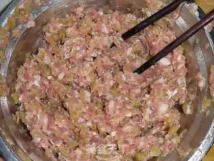 Make Fresh meat crumbs step 3