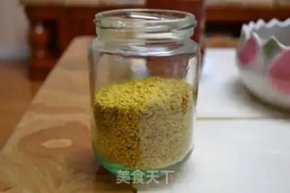 Make Honey pollen step 2