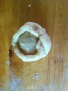 Make Flower roses step 4