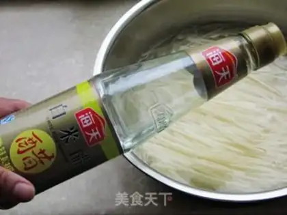 Make Spicy potatoes step 1