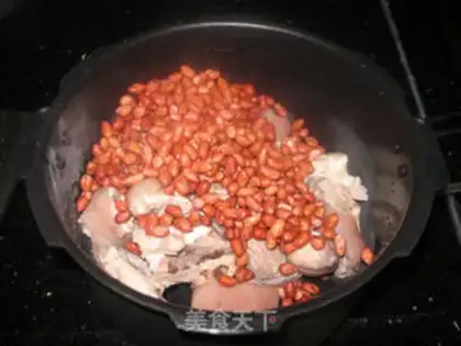 Make The peanut pig step 4