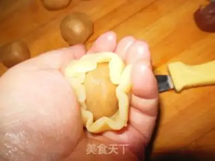 Make The colored mooncake step 17