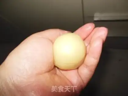 Make The colored mooncake step 18