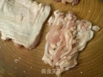 Make Squeeze the raisins step 1