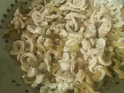 Make Squeeze the raisins step 3