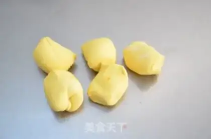 Make Apple bag step 1