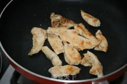 Make Tomato chicken and a warm salad step 5
