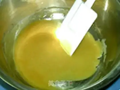 Make The pineapple moon cake step 2