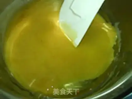 Make The pineapple moon cake step 3