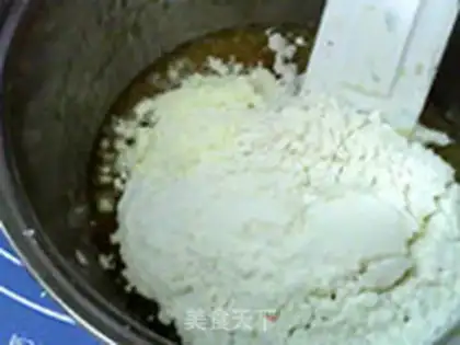 Make The pineapple moon cake step 5