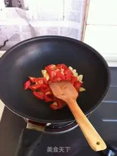 Make Tomatoe ear egg soup step 3