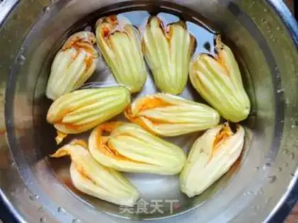 Make Pumpkin step 1