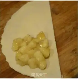 Make Fast-hand banana pie step 5