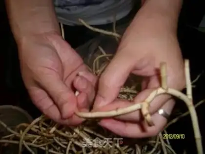 Make Frozen fish and grass step 1