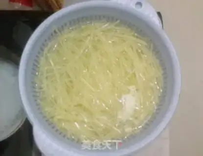 Make Spicy potatoes step 0