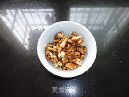 Make Celery walnuts step 2