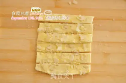 Make Soccer almond stick step 4
