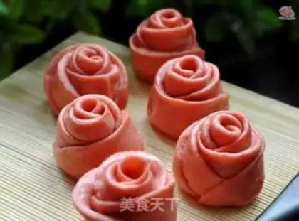 Make Red rose buns step 7