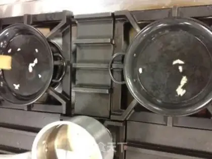 Make Spanish seafood step 7